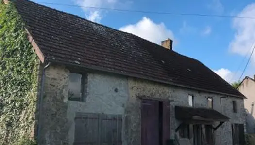 Grande Maison 5 minutes de Gueret dans hameau tranquille et retiré 