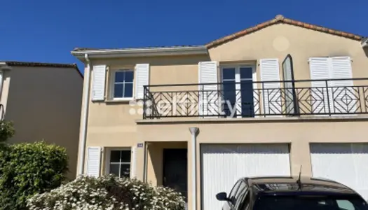 Maison 4 pièces 82 m² 