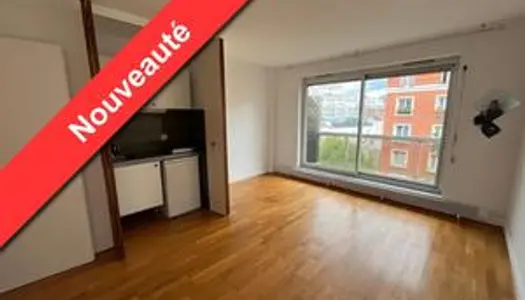 Studio 1 pièce 23 m² 