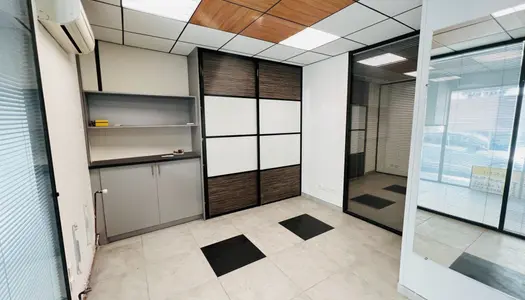 Vente Commerce divers 99 m² à Grenoble 136 500 €