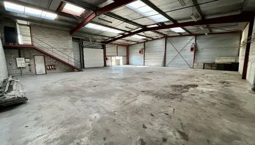 Local commercial 480 m² 