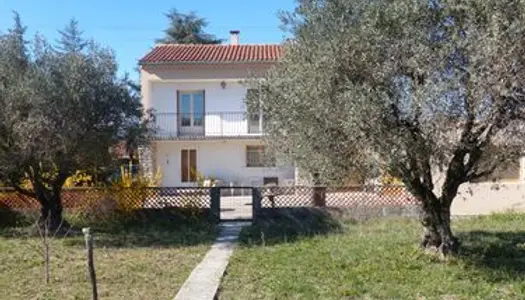 Charmante villa avec vue sur la campagne