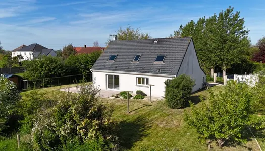 Dpt Pas de Calais (62), à vendre  maison P6 de 143 m² - Terrain de 1 500,00 m² 