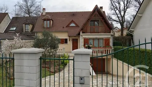 Maison 7 pièces 140 m² 