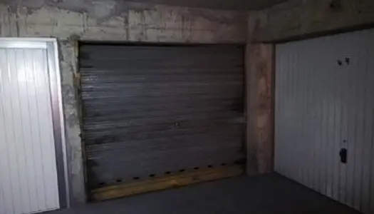 Garage box 