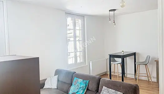 Appartement meuble dans le centre-ville Fontenay-le-Comte 