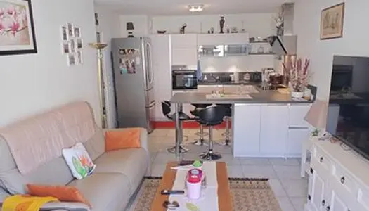 Charmant Appartement T3 de 62,5 m² à Cuers - Résidence "Les Terrasses de Cuers" 