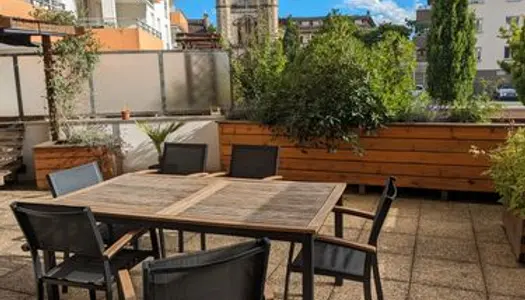 Appartement T3 meublé avec terrasse et garage - SMH secteur Croix Rouge 