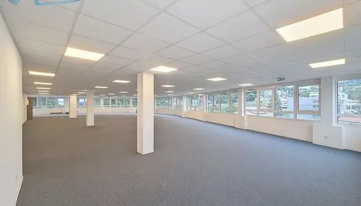 Bureau 80 m² 