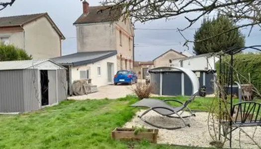 Maison ancienne rénovée en bordure de Suippe