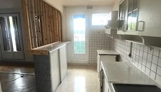 Appartement 3 p 60m² proche toutes commodités 