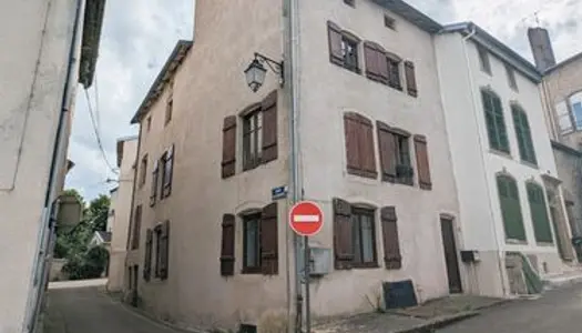 Mirecourt Maison de caractère 