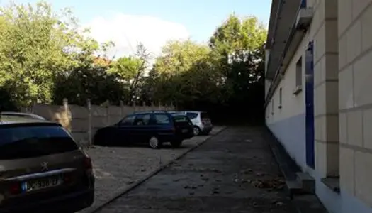 Louer Parking Extérieur Sécurisé Cachan/L'Haÿ-les-Roses