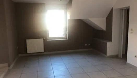 Appartement T2 à Hettange-Grande. Libre le 1er juillet 24 