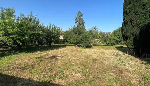 Vente Terrain 634 m² à Saint Geniez d Olt Et d Aubrac 87 000 €