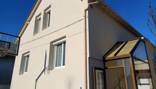 Maison 8 pièces 130 m²