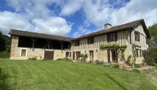 Maison 7 pièces 260 m²