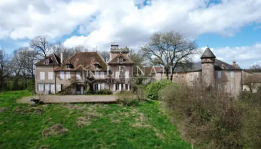 Château 18 pièces 500 m²