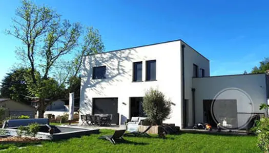 Maison - Villa Neuf Saint-Laurent-de-Chamousset 6p 160m² 520000€