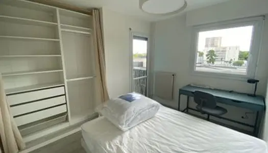 ANGERS - Quartier La Madeleine / St Léonard - Appartement T5 avec parking