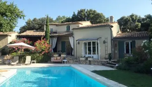 Vends belle maison de caractère dans un écrin de verdure en Drôme Provençale 179m² 