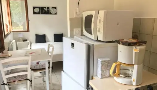 Studio 1 pièce 22 m² 