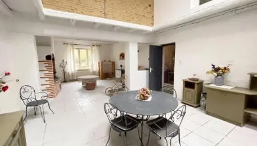 Maison 6 pièces 202 m²