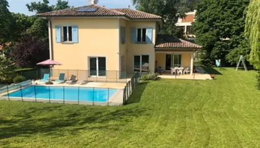 Magnifique Villa meublée avec piscine proche centre ville Vienne