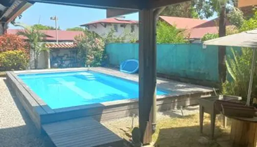 Je vends ma villa avec piscine à Kourou 