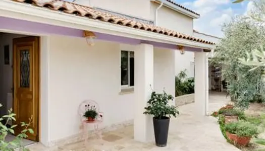 Villa 8 pièces 163 m²