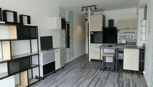 Appartement Gradignan studio non meublé 24.44 m² 