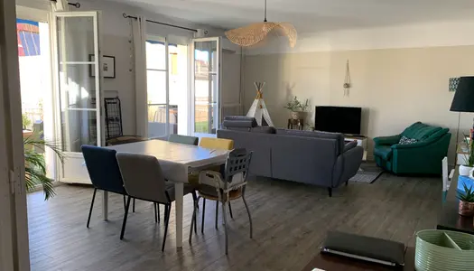 Vente Appartement 101 m² à Avignon 244 950 €