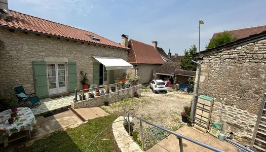 Dpt Dordogne (24), à vendre TOURTOIRAC maison P4 de 117 m² - Terrain de 1 266,00 m² - 