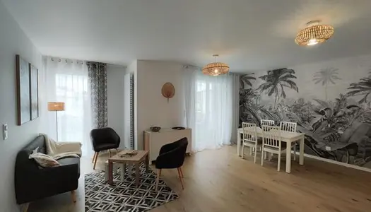 Appartement 1 pièce 103 m² 