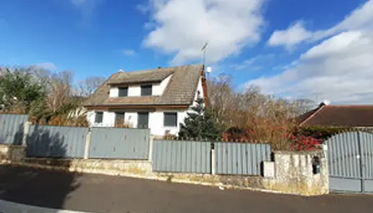 Maison à PARON (89100), proche de la GARE DE SENS.