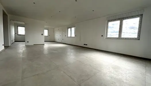 Appartement 7 pièces 111 m² 