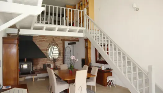 Maison 7 pièces 285 m²