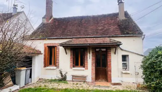 Maison ancienne rénovée à Etigny