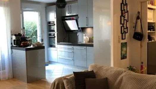 Appartement 3 pièces de 61m² + 35 extérieurs intégralement meublé et équipé 