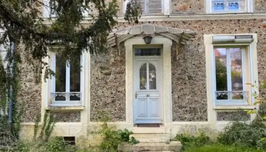 Maison 7 pièces 144 m² 