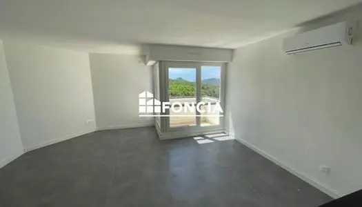 Appartement 1 pièce 33 m² 