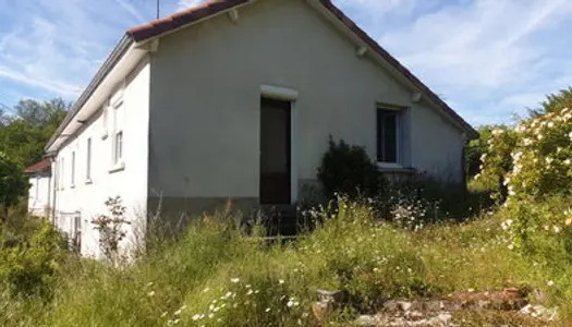 A LINARDS, Ensemble immobilier sur 1410m² 