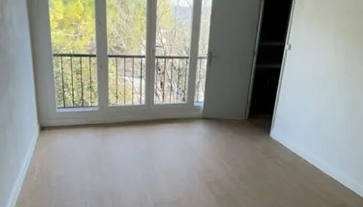 À vendre appartement type F4 