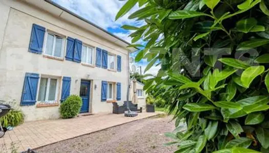 maison/villa 5 pièce(s) 159 m2 