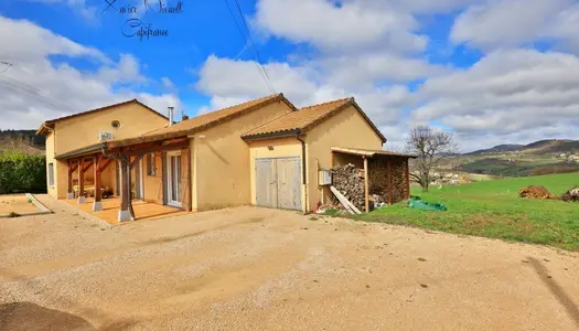 Dpt Saône et Loire (71), à vendre proche de MACON maison P5 de 143 m² - Terrain de 1500  - Plain 