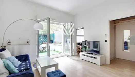 Studio 1 pièce 38 m²