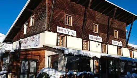 Murs hotel restaurant allos