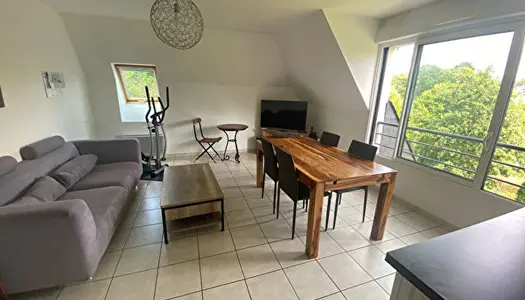 Concarneau appartement T3 de 59 m2 proche commerces avec garage ferme 