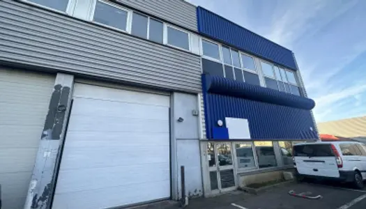 Local commercial 1392 m²