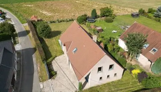 Villa, 6 chambres, 2 sdb avec double garage